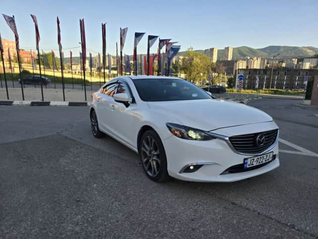 ქირავდება ავტომობილი Mazda 6